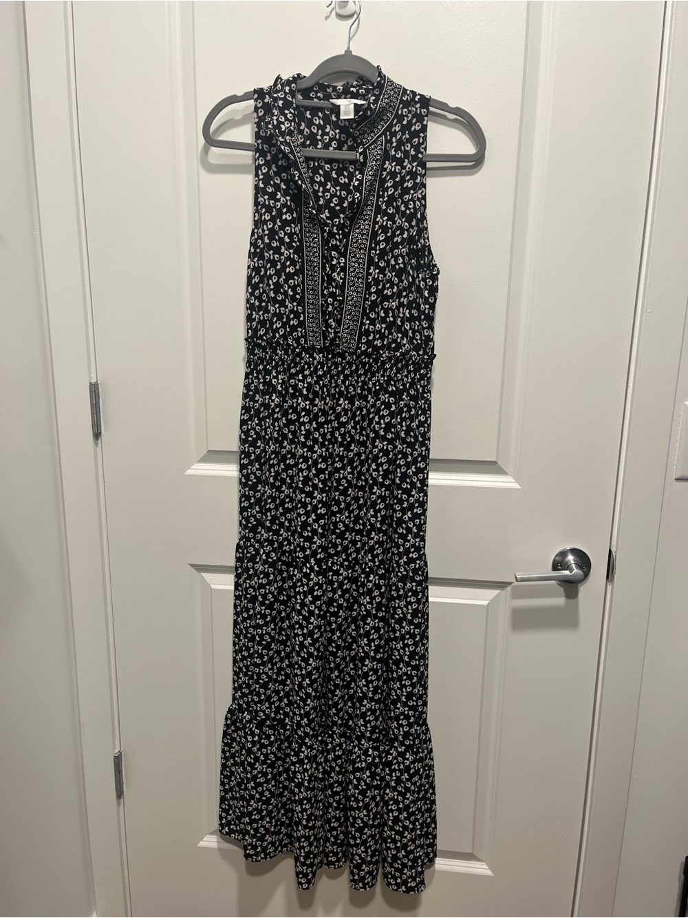 London Times Black and White Floral Maxi Dress
